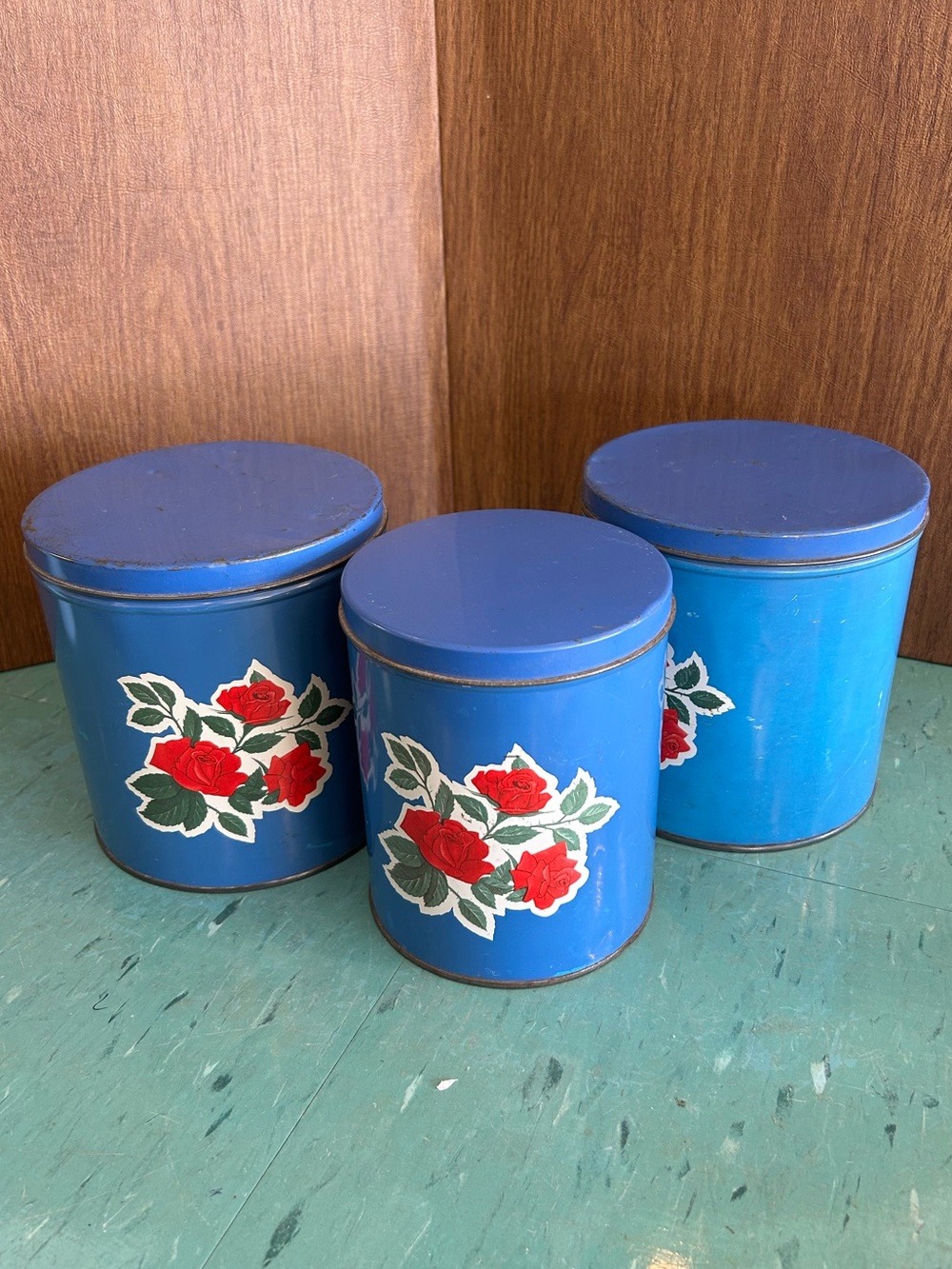 Set 3 vintage tin canisters blue red flowers 1940’s / 50’s retro kitchen
